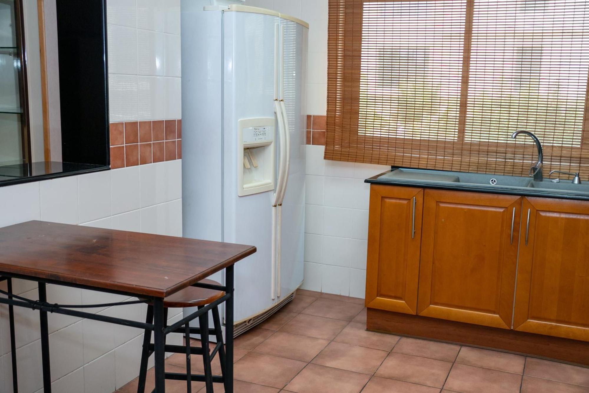 One Pavilion Luxury Serviced Apartments Manama Exteriör bild