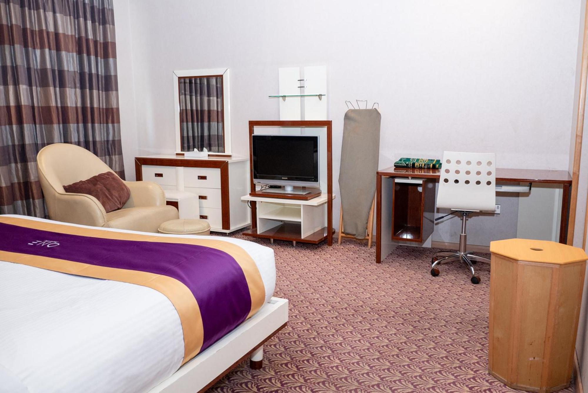 One Pavilion Luxury Serviced Apartments Manama Exteriör bild
